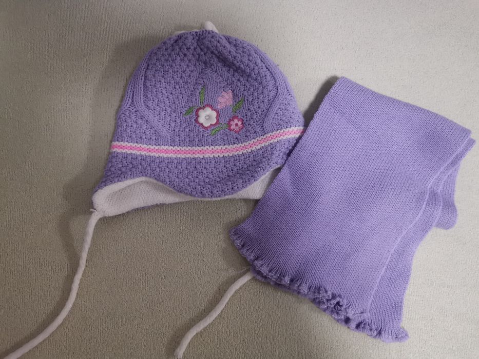 Czapka zimowa z szalikiem