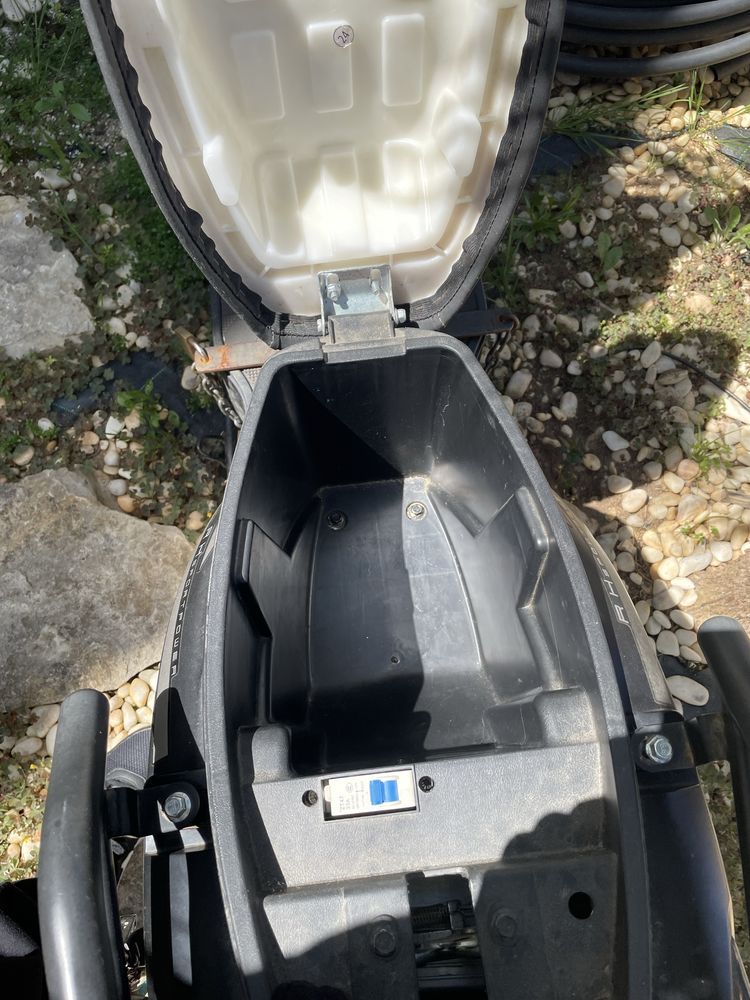 Mota Elétrica GOSSE Five COMO NOVA Apenas 3.048 km!