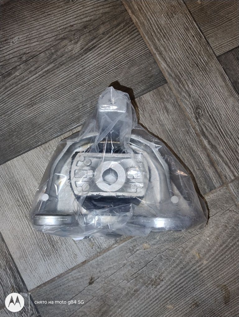 Опора двигателя Fiat doblo MAGNETI MARELLI 030607010023
