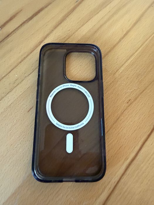 Nowy case Spigen magnetic Iphone 16 PRO MagSafe!