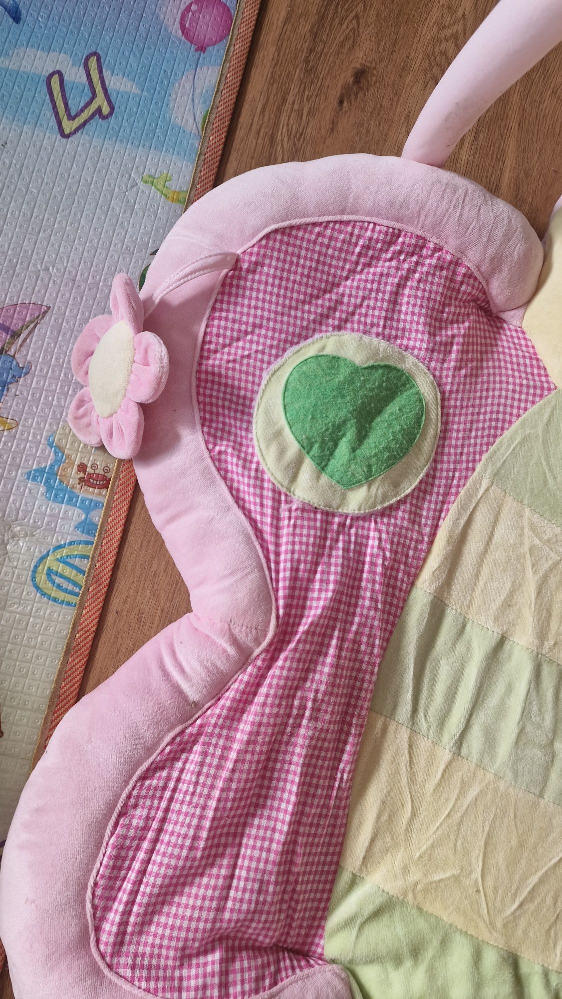 Ginasio de atividades para bebés