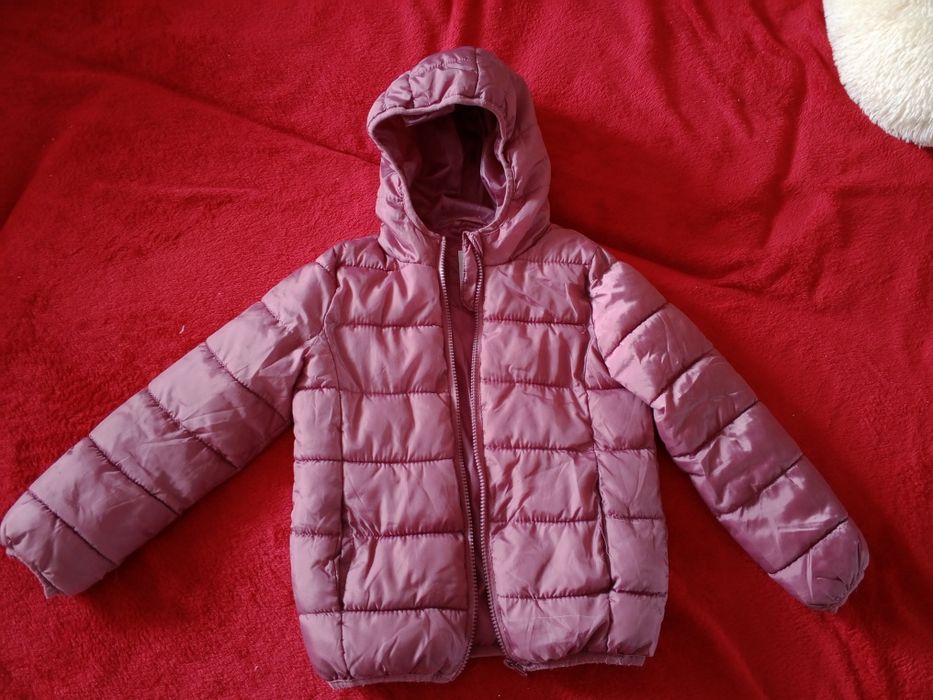 Куртки на дівчинку на підкладці