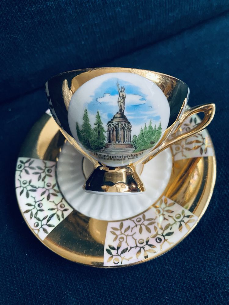 Filiżanka porcelanowa kolekcjonerska ( ekspresso ).