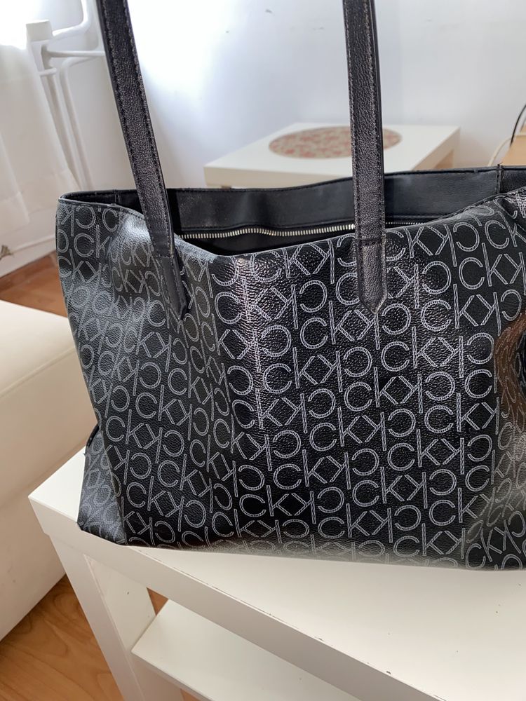 Torba shopper monogram - czarna - Calvin Klein