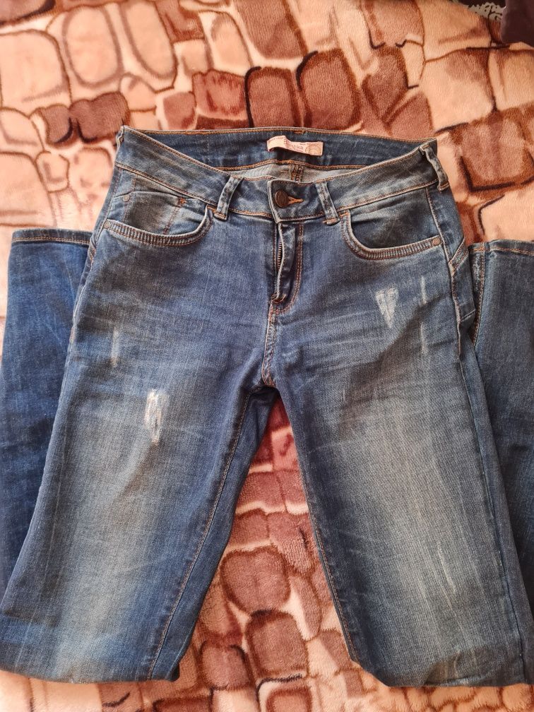 Spodnie bershka jak nowe jeans