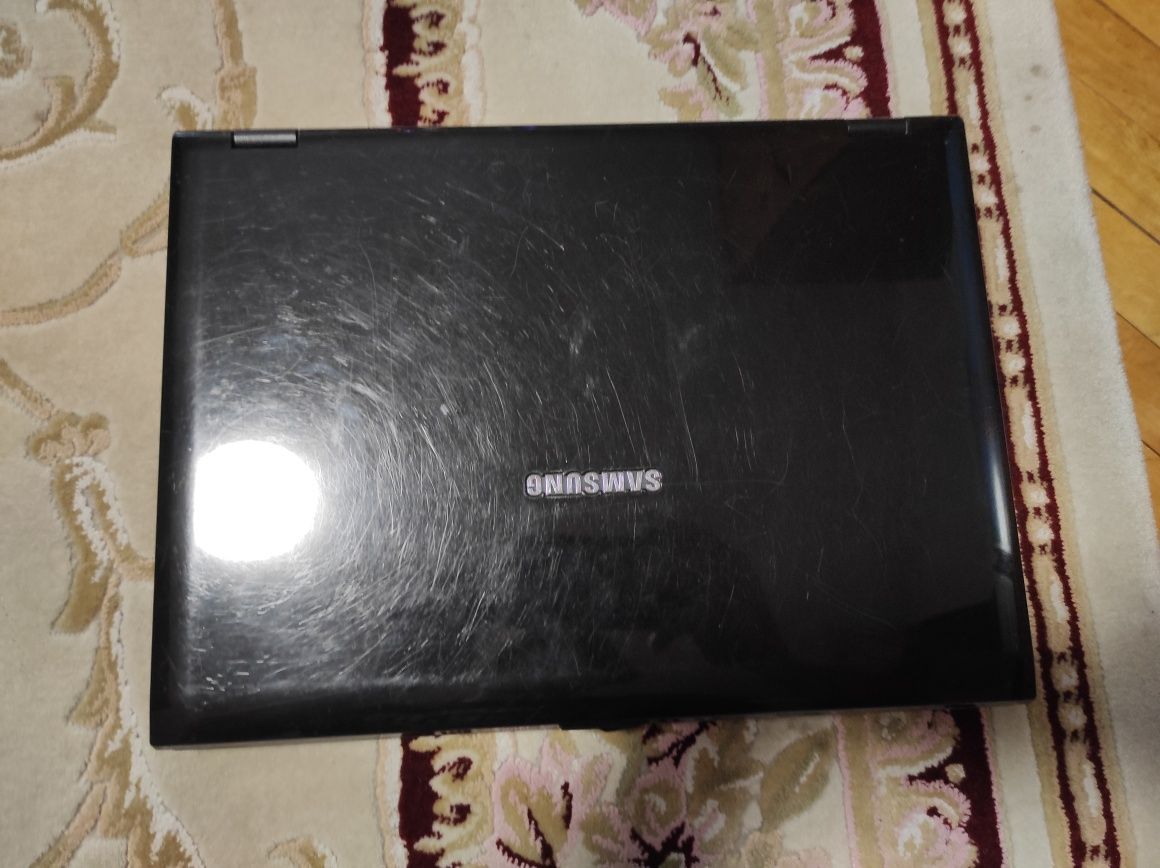 Ноутбук Samsung NP-R60