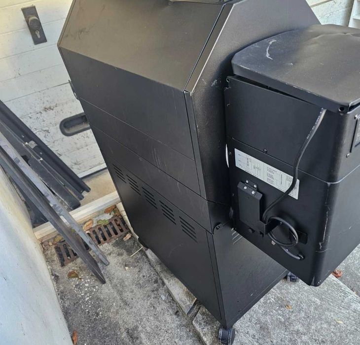 barbecue eléctrico a pellet com pouco uso,  Paleo Naterial