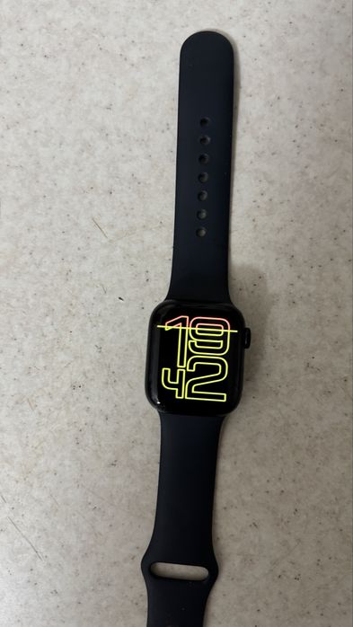APPLE Watch 9 GPS + Cellular 41mm