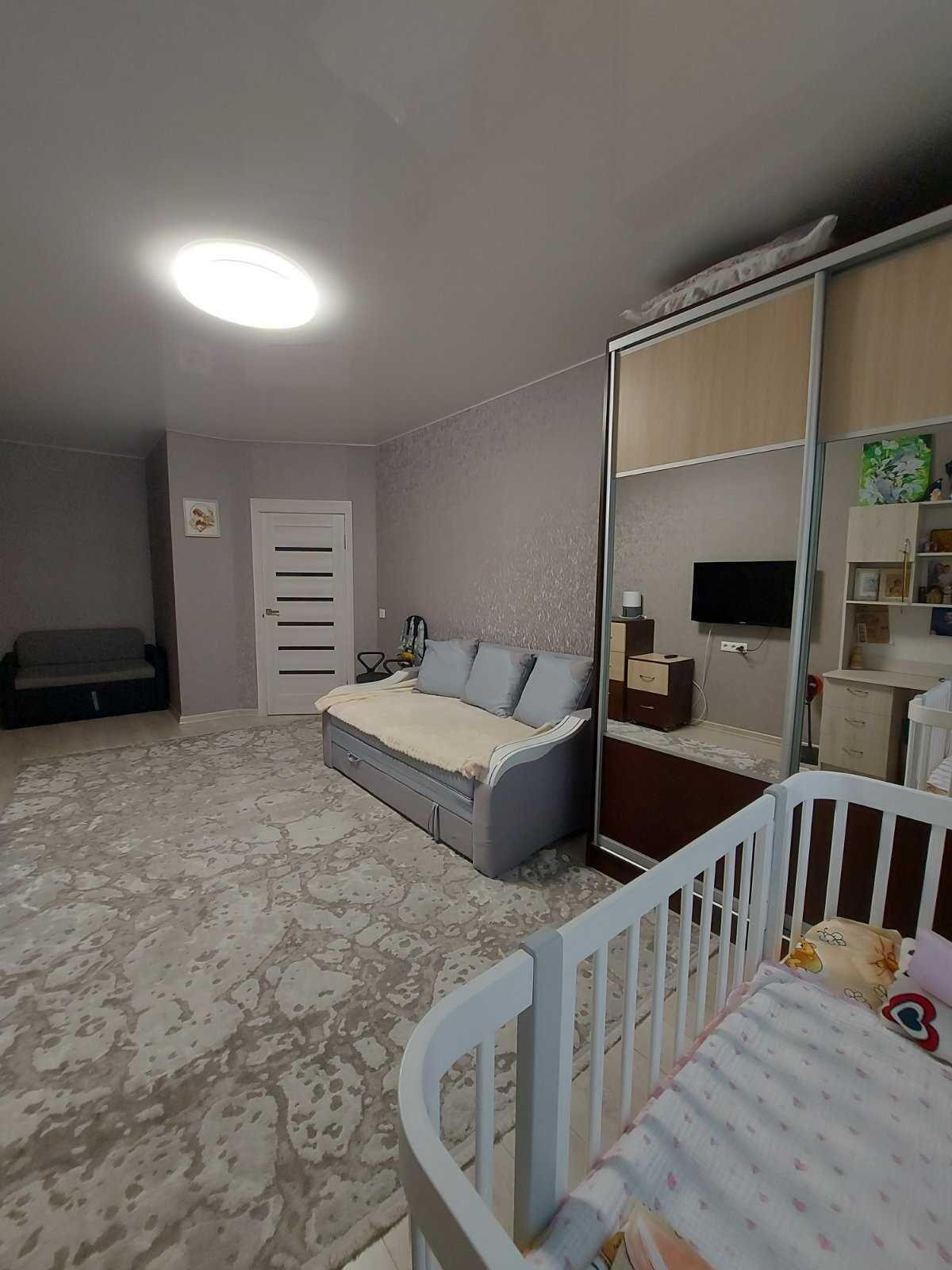 Продаж 1к квартири з ремонтом Рауш Озерна SL