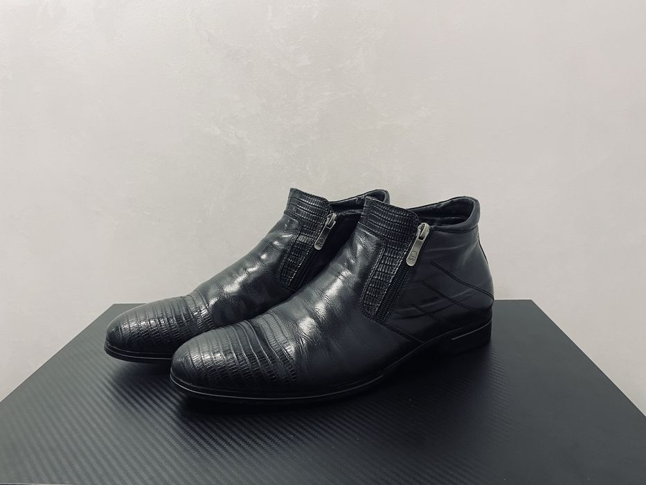 Ботинки Carlo Bellini натуральна шкіра 42р