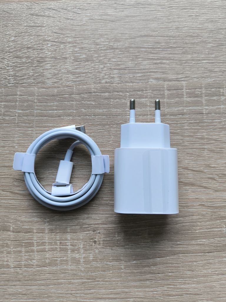 NOWY ZESTAW - 3 szt. Ładowarek 20W + 3 szt. kabel Lightning 1 metr