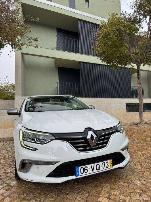 Renault megane sport tourer gt line