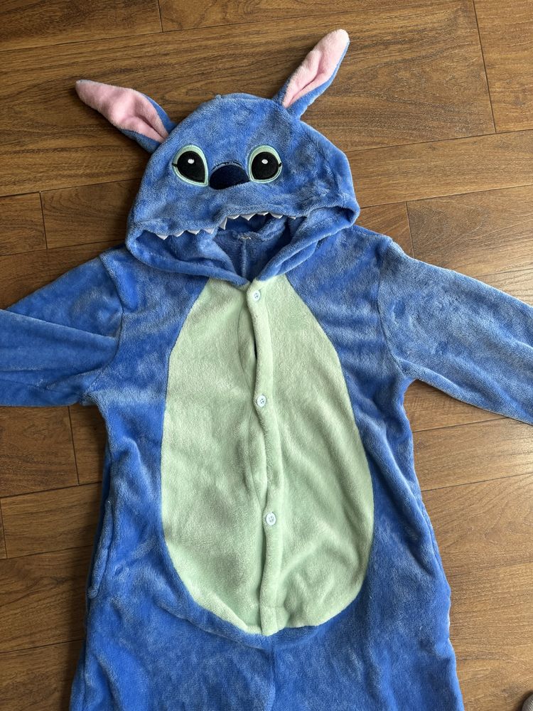 Stich kombinezon przebranie piżama strój rozm 140 cm