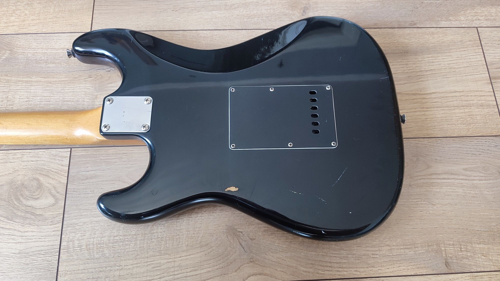 Gitara elektryczna Daytone Stratocaster made in Japan