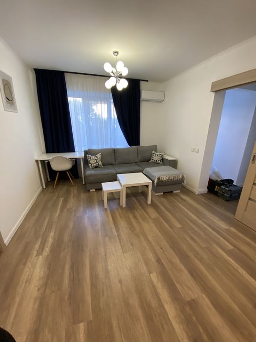 Власник! 2к з двором, паркомісцем, Pet-friendly, світло обговорюється!