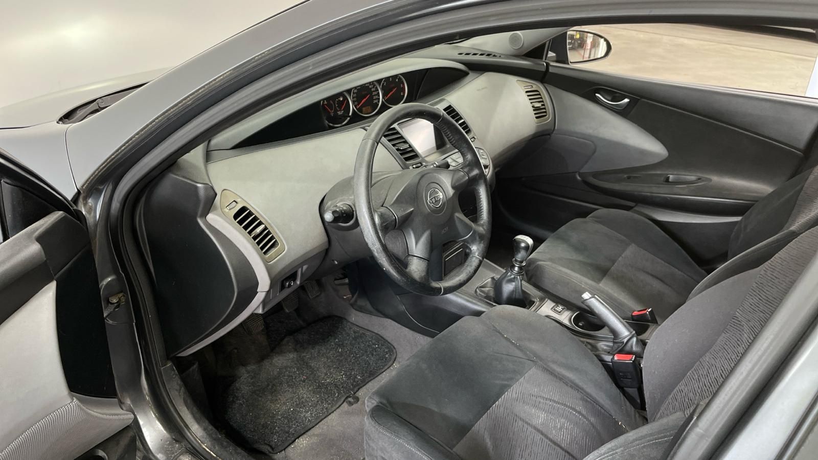 Nissan Primera 5p diesel 2.2 DDT ACENTA