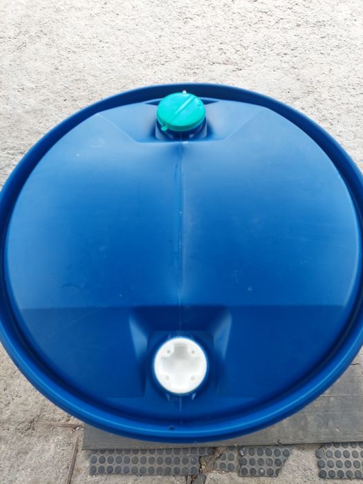 Бочка пластиковая 200л.