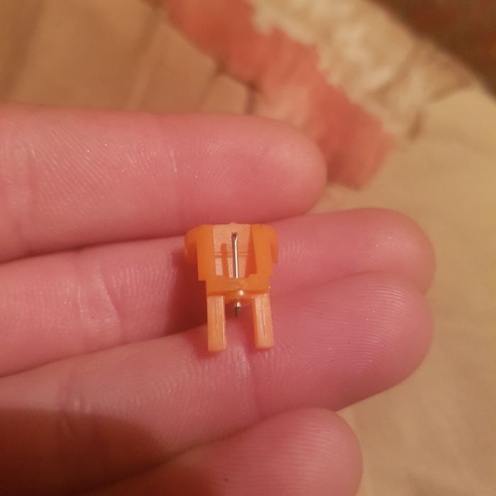 Игла проигрывателя  гзм 102