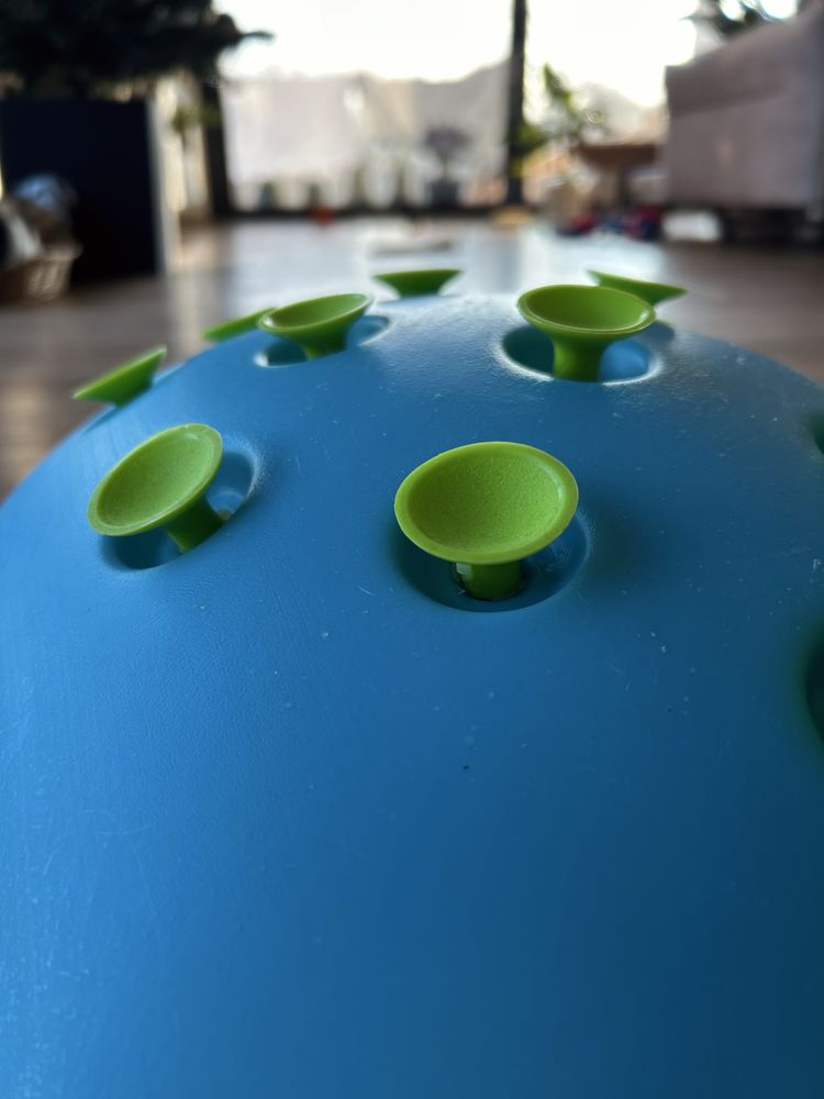 Bujawka Fat Brain Toys Teeter Popper niebieska deska do balansowania
