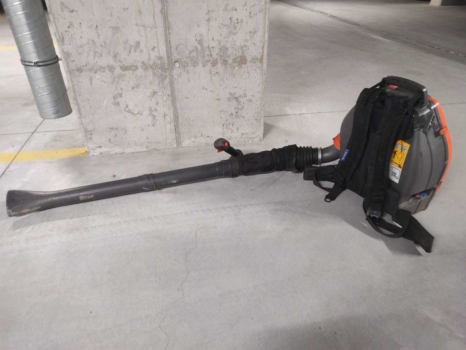 Dmuchawa plecakowa Husqvarna 356BT X-Series do liści Zadbana Mocna