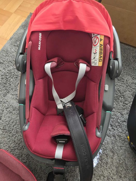 Fotelik Maxi-Cosi Coral 360 z baza Family fox