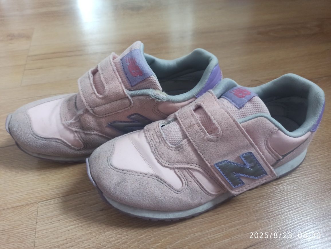 Buty dziewczęce New Balance r 33.5