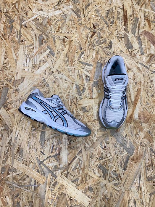 Damskie buty do biegania Asics