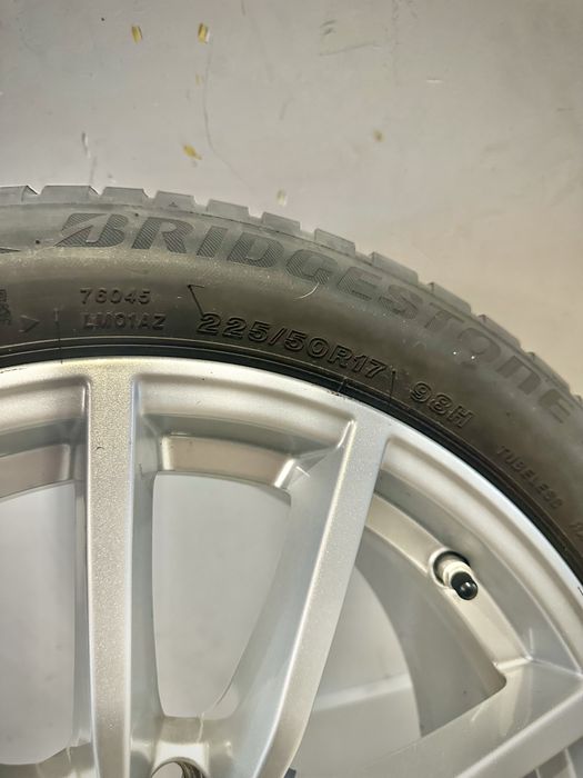 4x Koła zimowe BMW 3 F30/F31 | 17” Felgi + opony Bridgestone Run Flat