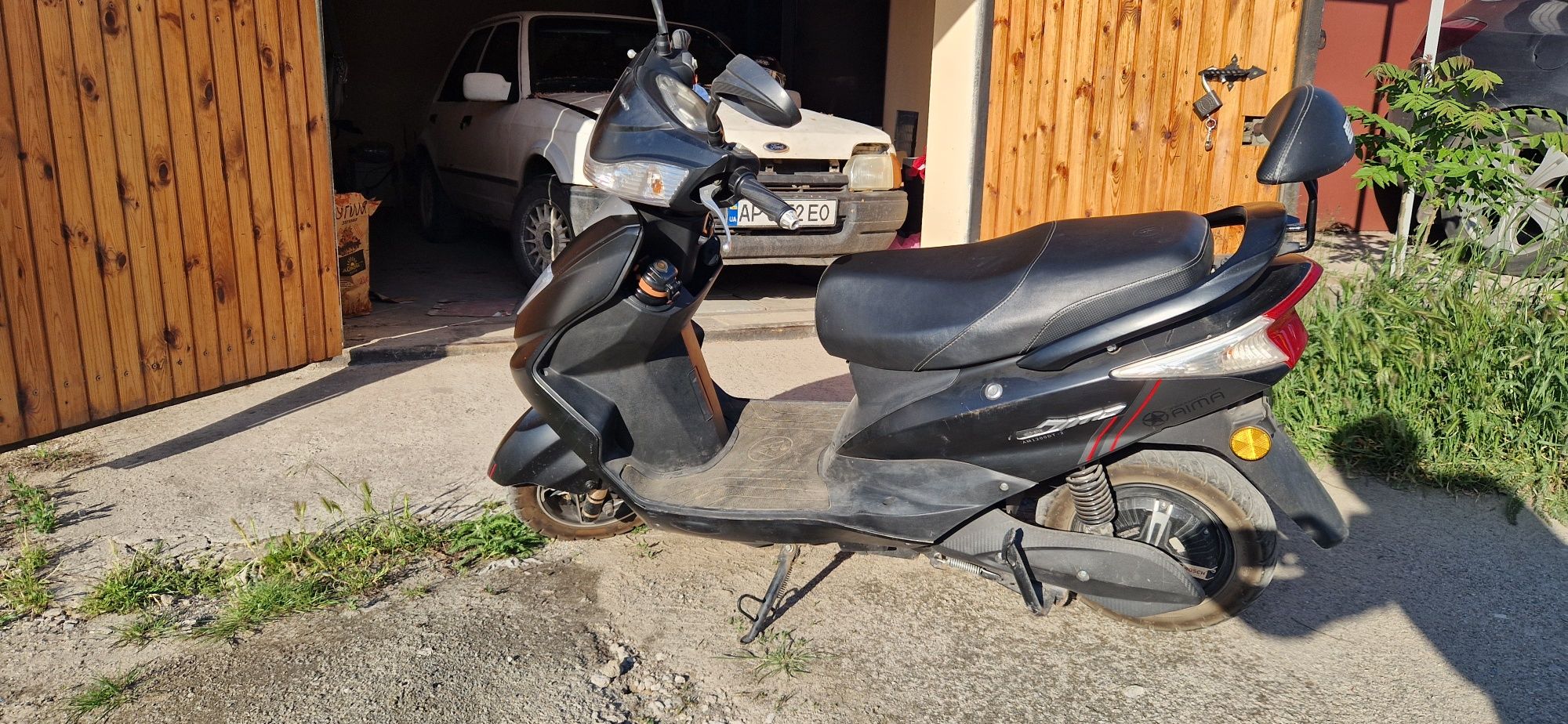 Продам Єлектроскутер aima AM1200D-2T-2