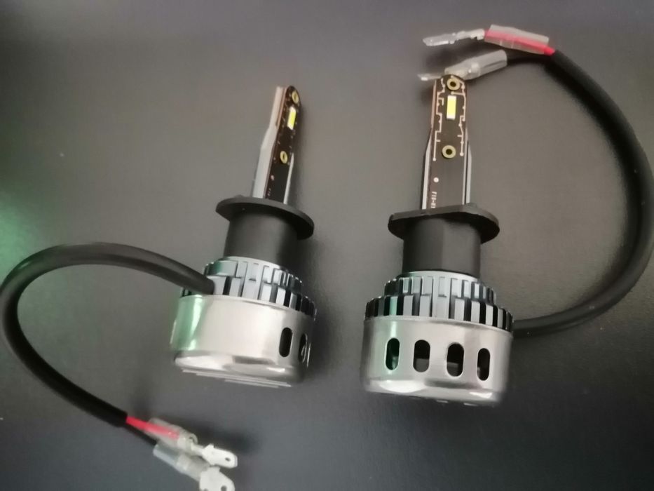 Продам автомобільні лед лампи led H1