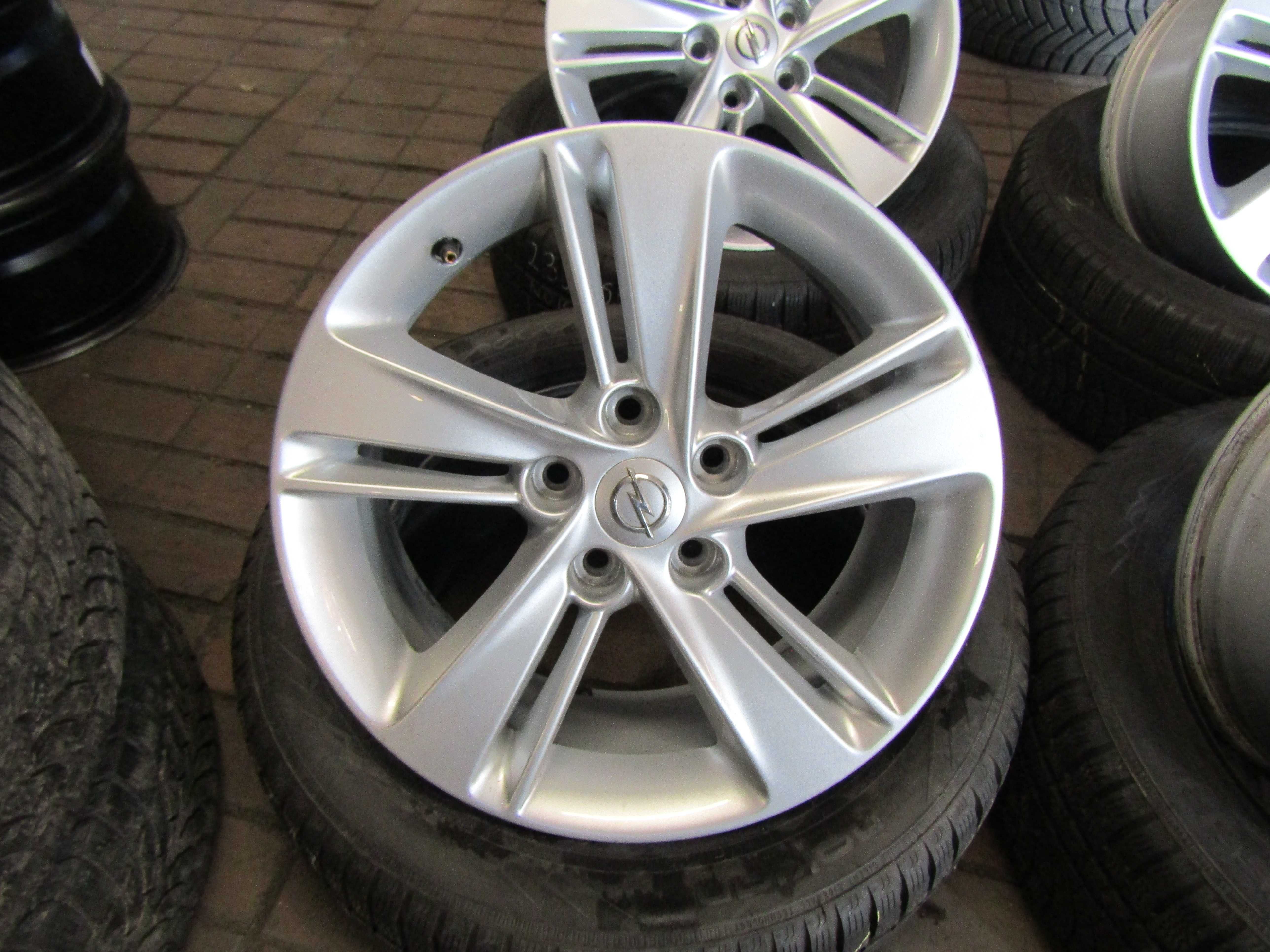 Felgi Aluminiowe 17 5X115 OPEL ET 45 7.5J TPMS