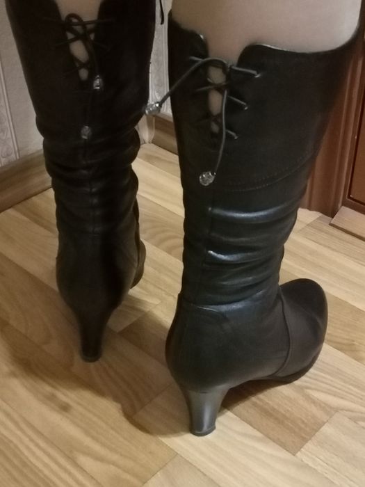 Сапоги женские зимние / 37 р.