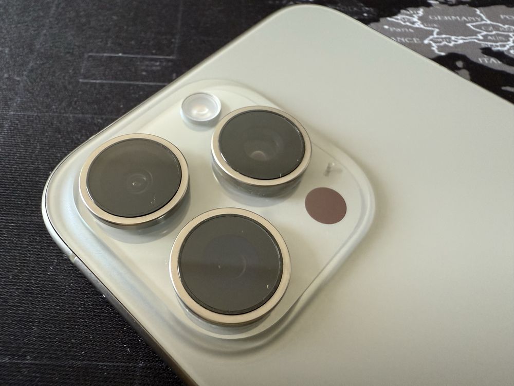 iPhone 15 Pro Max 256gb NT e-sim оригінал з США