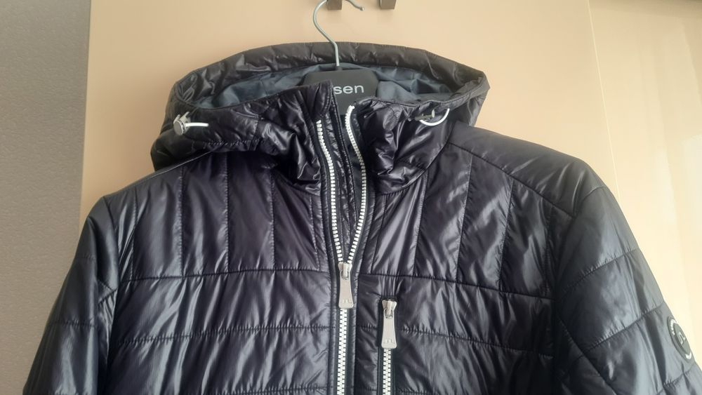 Легка пухова куртка, пуховик J.Lindeber S