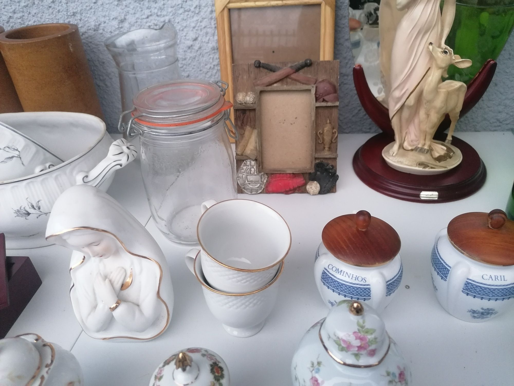 Artigos decoravativos : vista alegre, limoges... Lote com 50 peças