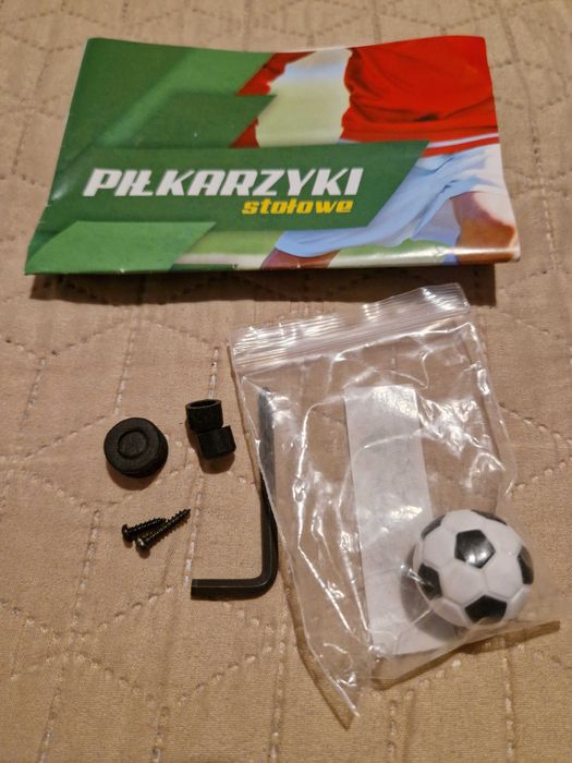 Oddam akcesoria do gry PIŁKARZYKI