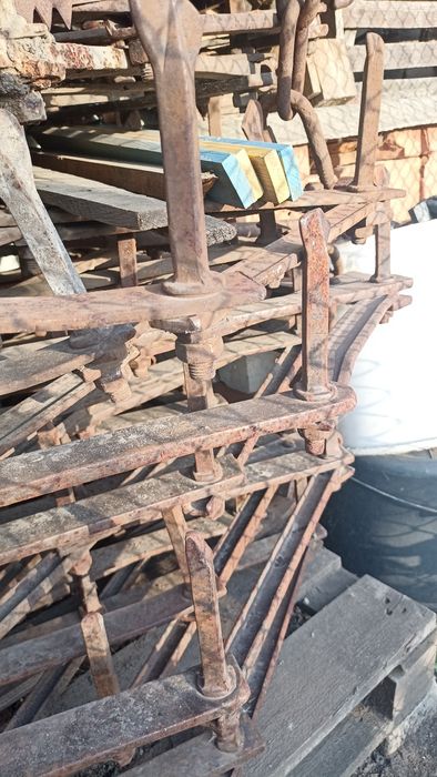 Продам бороны средние б/у.