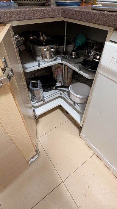 Meble kuchenne + zmywarka + kuchenka