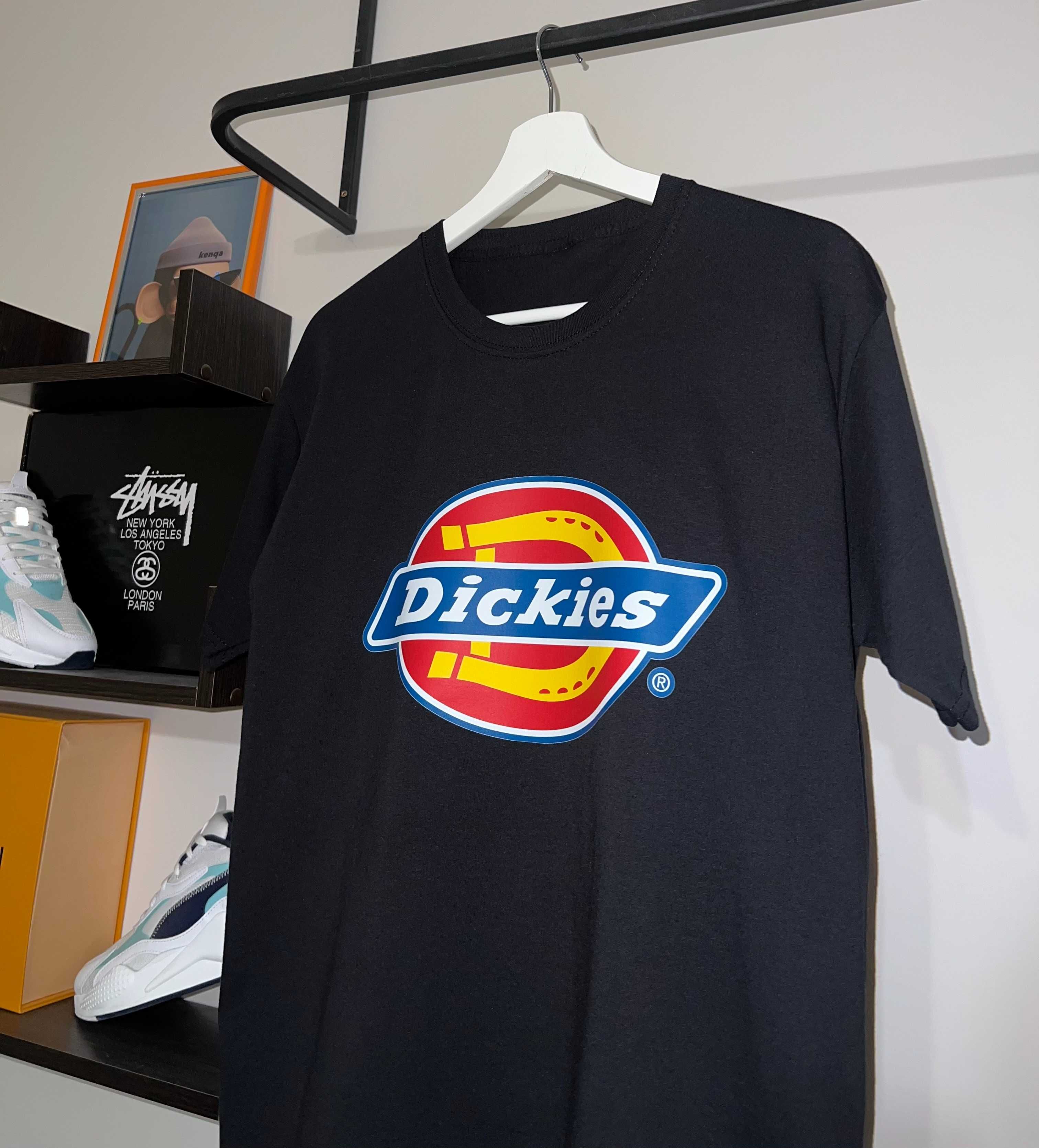 Футболка Dickies (чорного кольору)