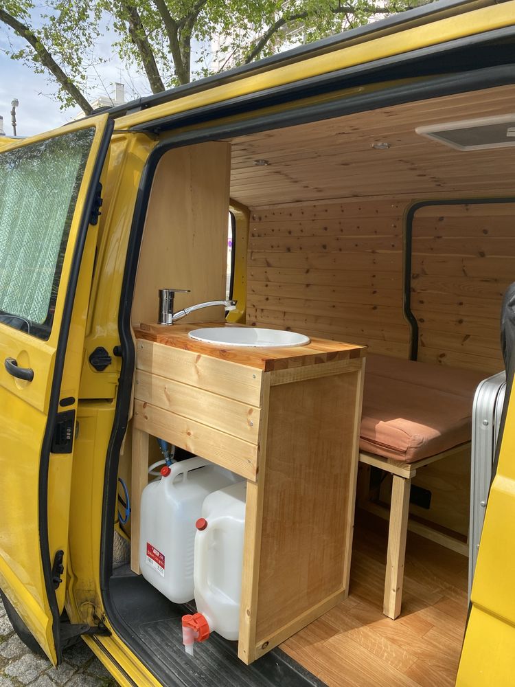 Campervan Vw transporter transformada