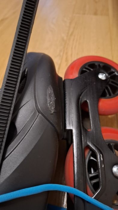 Prawie nowe rolki Powerslide Imperial Black Red 110