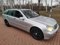 Mercedes Benz C220 CDI 2004 skóra 105kw automat diesel 284tys