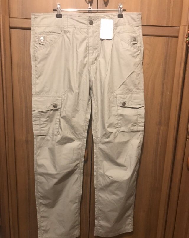 Летние лёгкие фирменные мужские брюки р 32