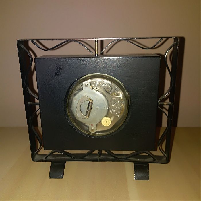 zegarek nakrecany made in gdr z PRL Vintage