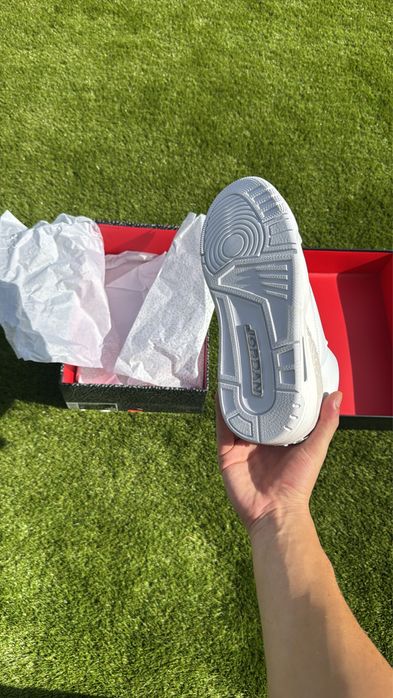 Nike air jordan retro 3 Pure Money