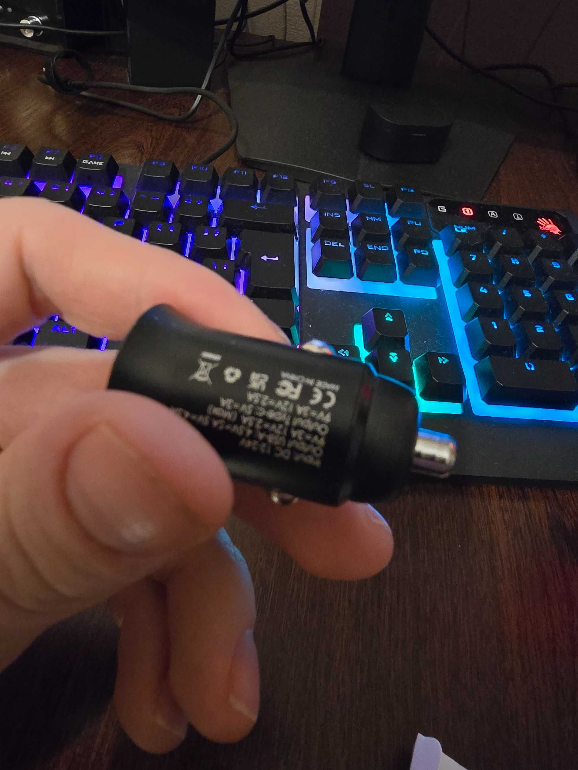 Ładowarka samochodowa USB typ C INIU 3000 mA X9D158
