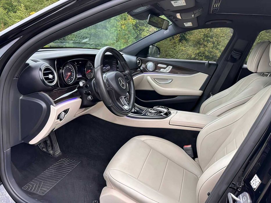 Mercedes-Benz E-Class E 300      2017
