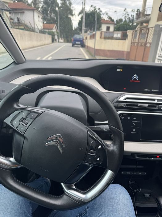 Vende-se Citroën C4 Spacetourer 1.6 manual – 7 lugares