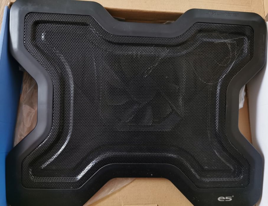 Podstawka chłodząca e5 HUNTER Coolpad do laptopa