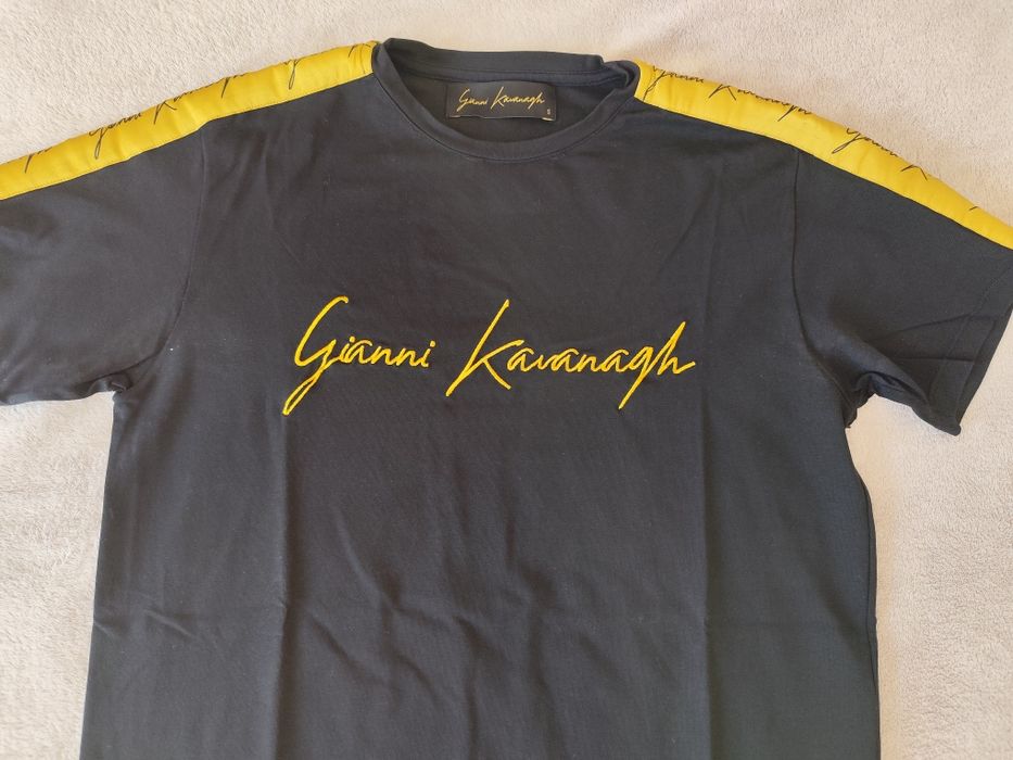 Conjunto Gianni Kavanagh, preto e dourado